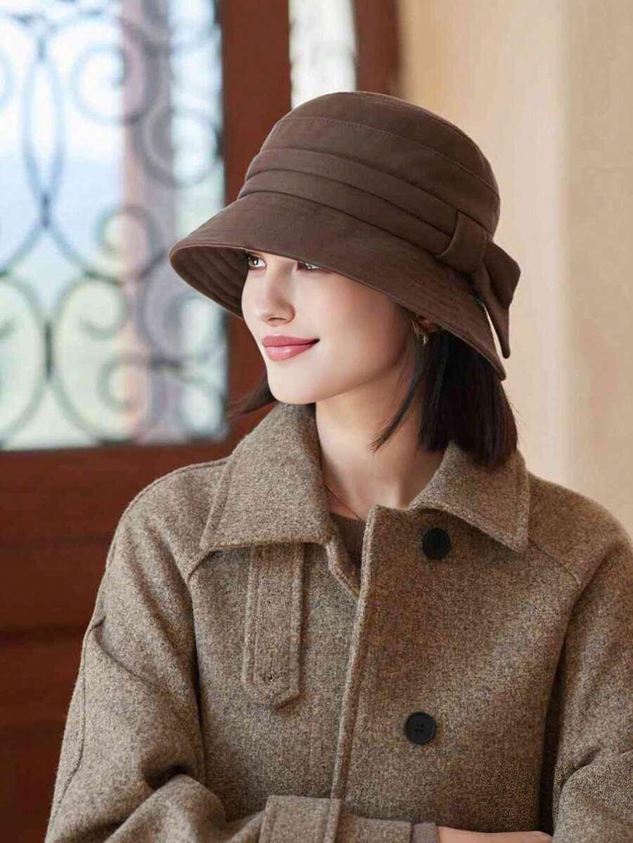 brązowy kapelusz typu bucket