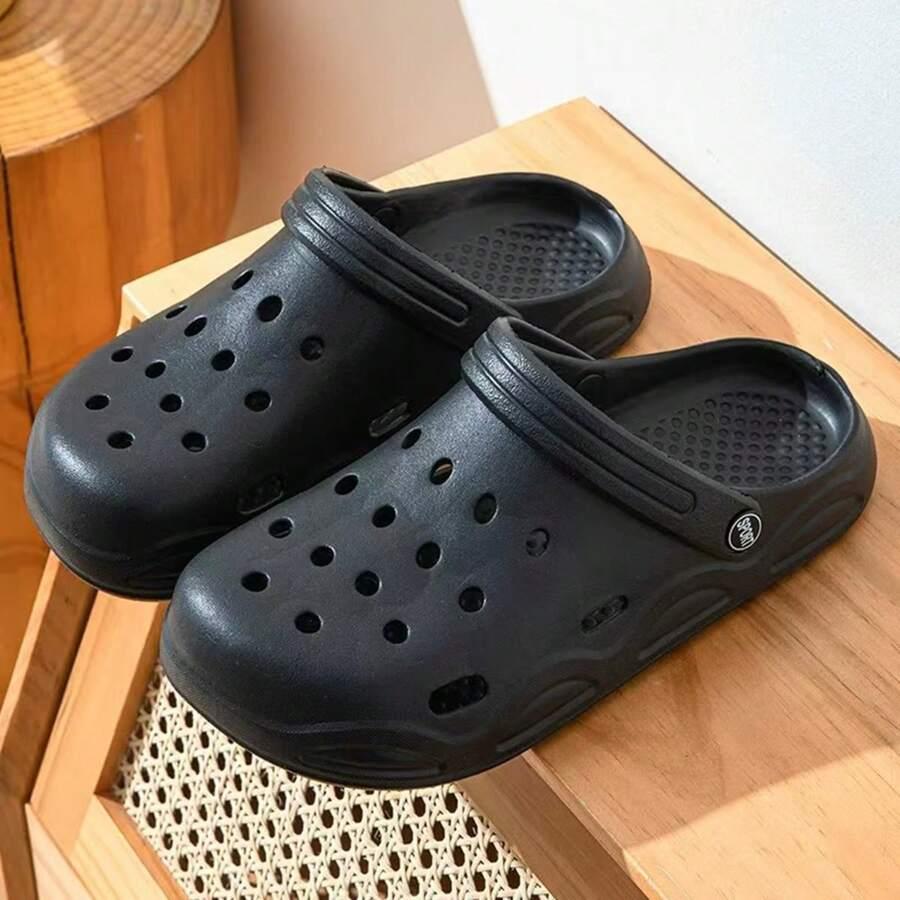 czarne klapki casual