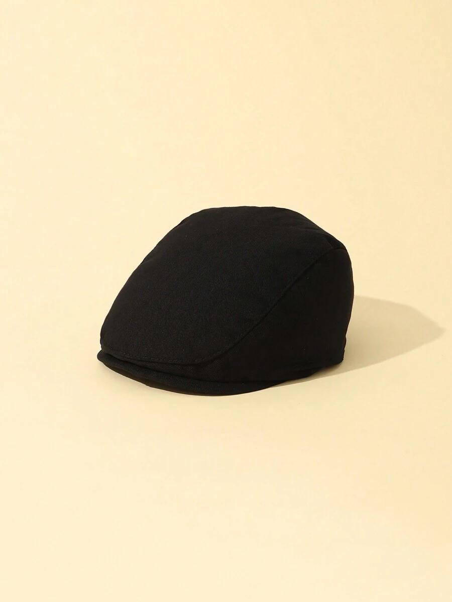 czarna czapka beret