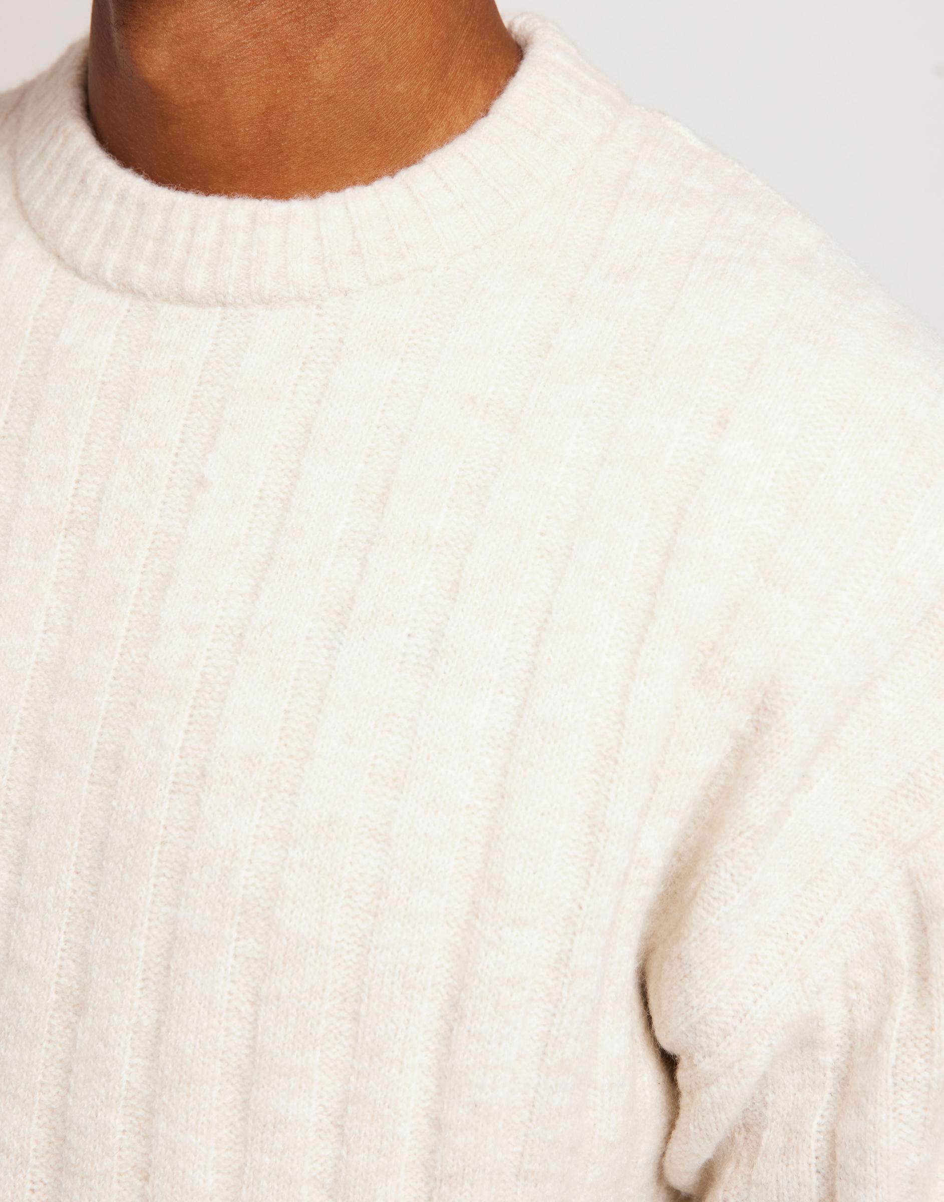 beżowy sweter z domieszką wełny okrągły dekolt