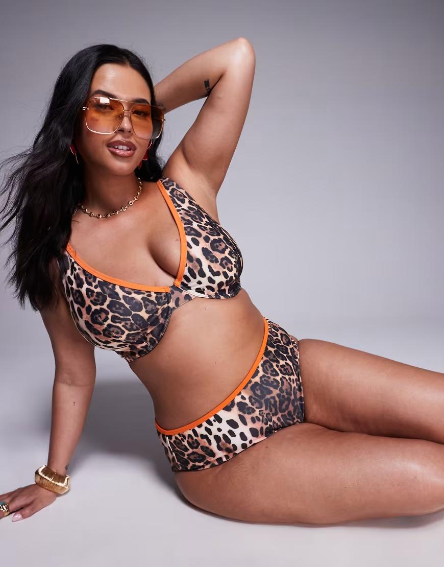 góra od bikini animal print