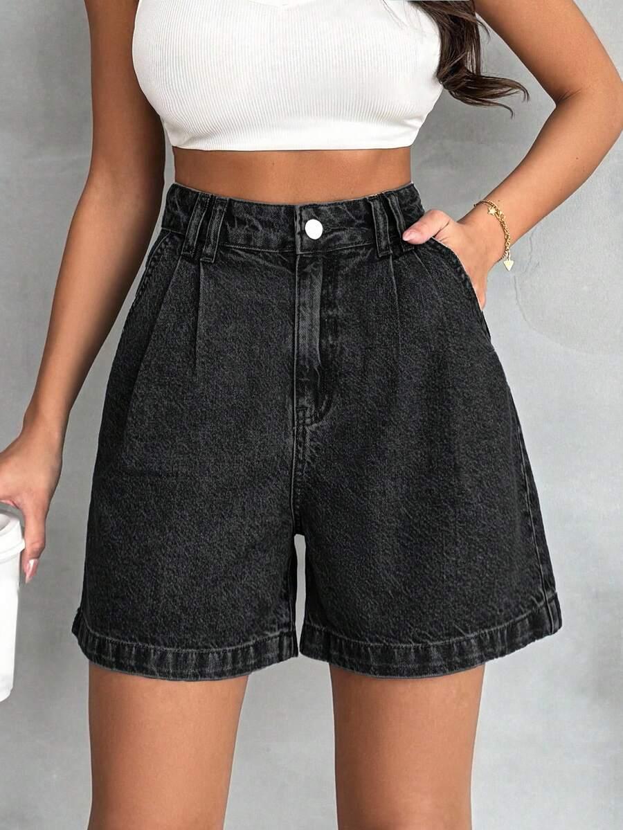 czarne spodenki jeans
