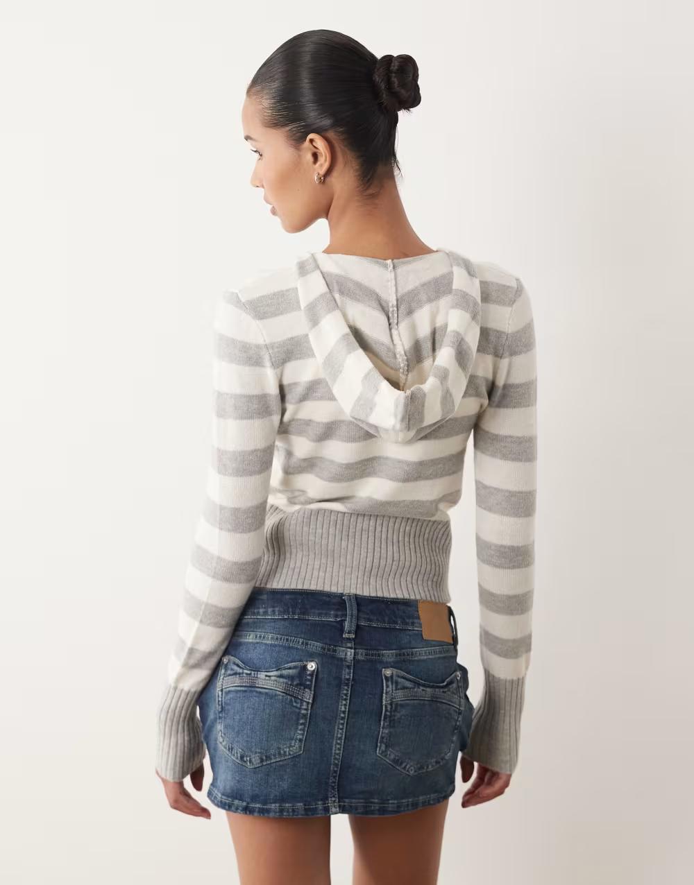 bluza wzór paski