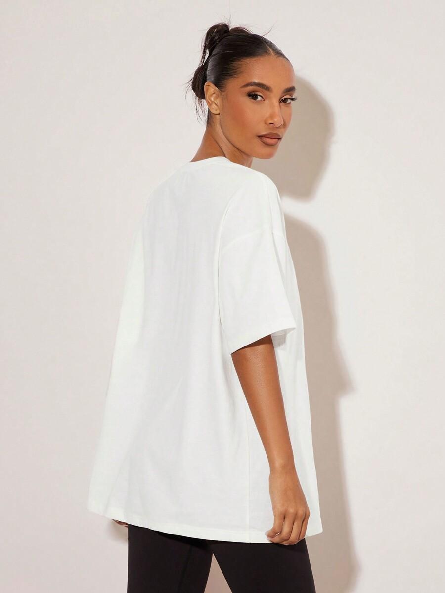 BIAŁY T-SHIRT OVERSIZE