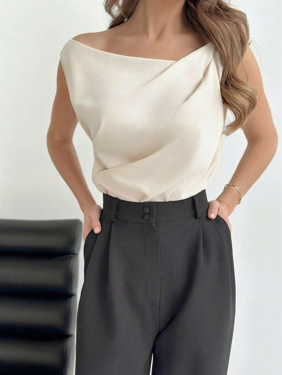 ELEGANCKA BLUZKA Z ASYMETRYCZNYM DEKOLTEM 