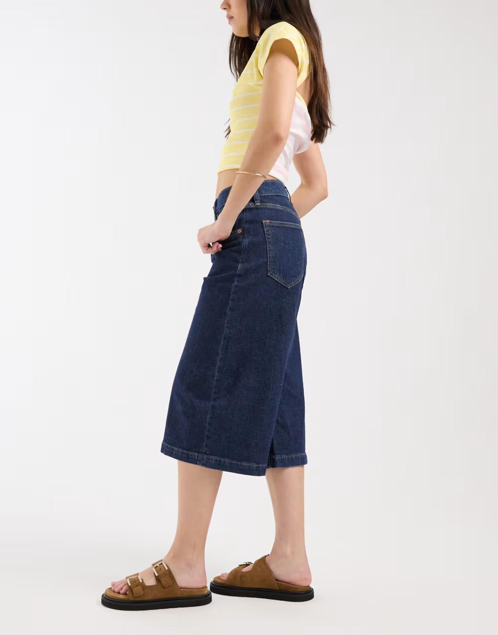 GRANATWE SPODNIE JEANS ZA KOLANO