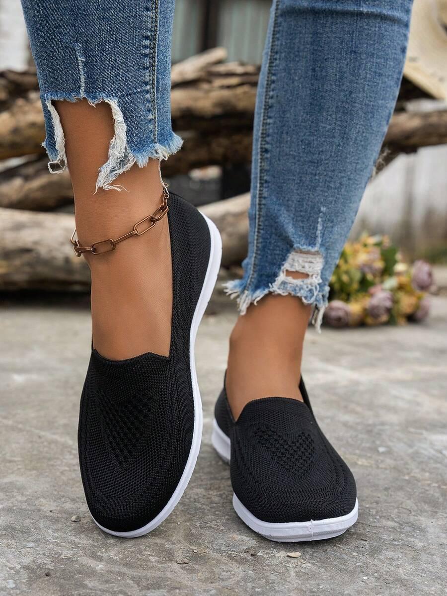 czarne wsuwane buty