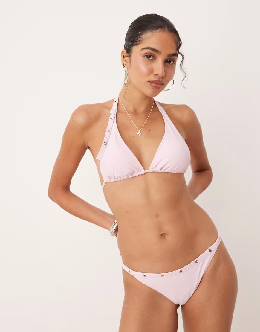 góra od bikini