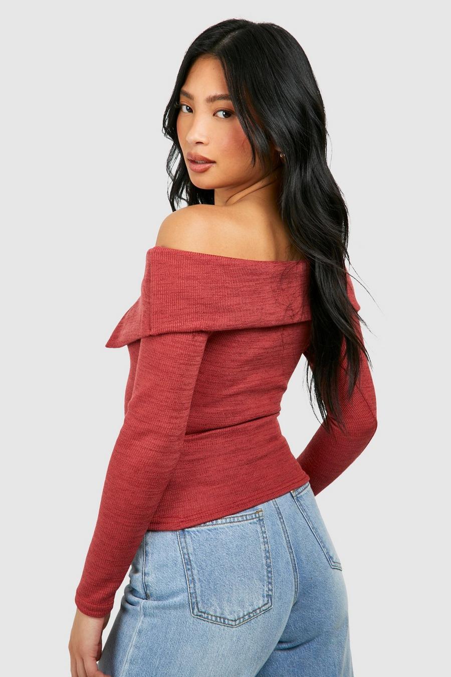 sweter odkryte ramiona
