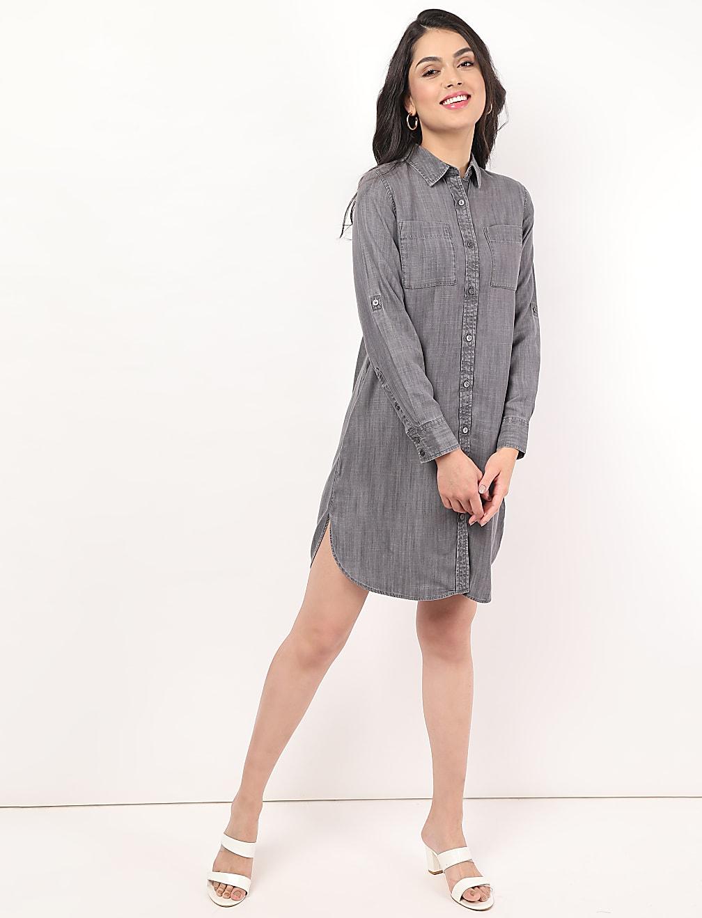 koszulowa sukienka jeans T42-4232K-T0