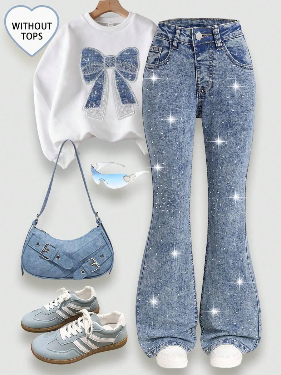 niebieskie spodnie jeans zdobienie