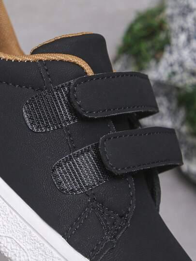 buty sportowe rzepy