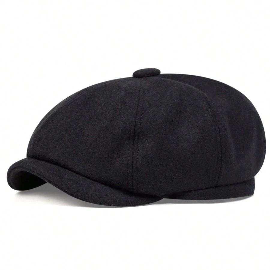 czarny beret z daszkiem