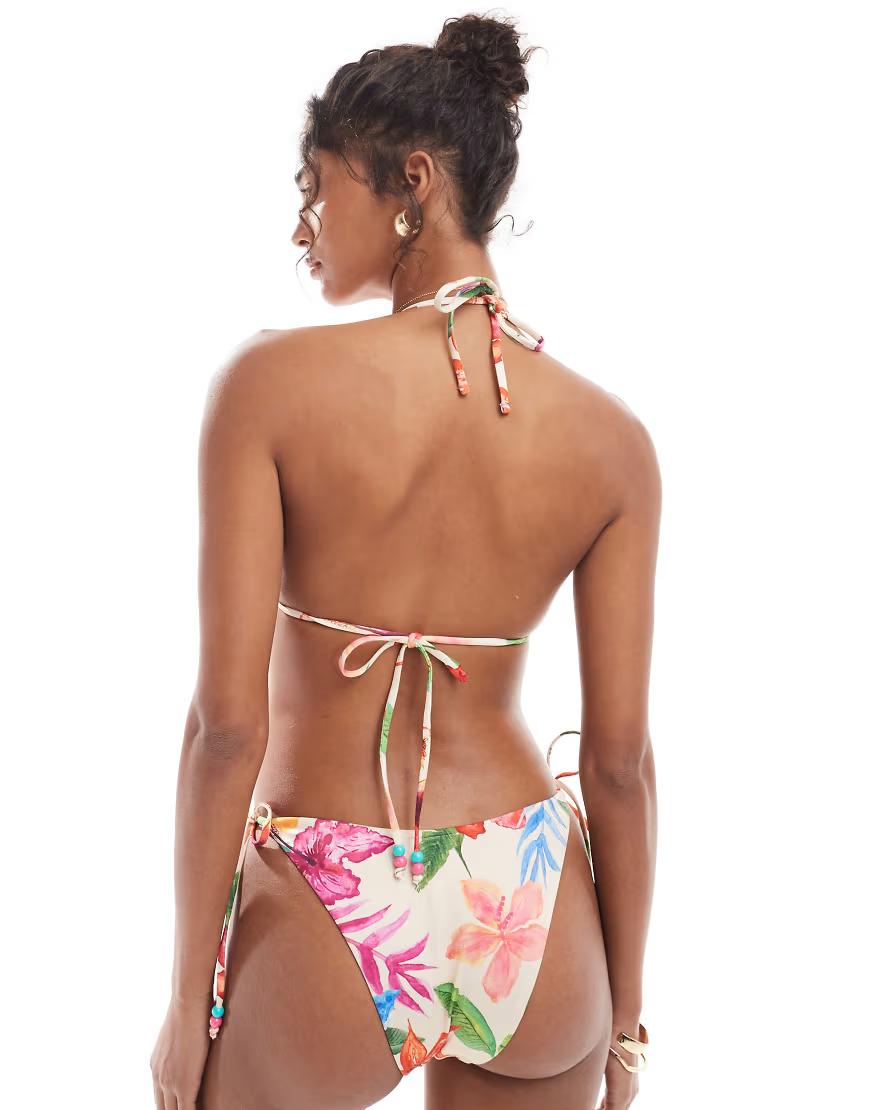 góra od bikini wiązanie