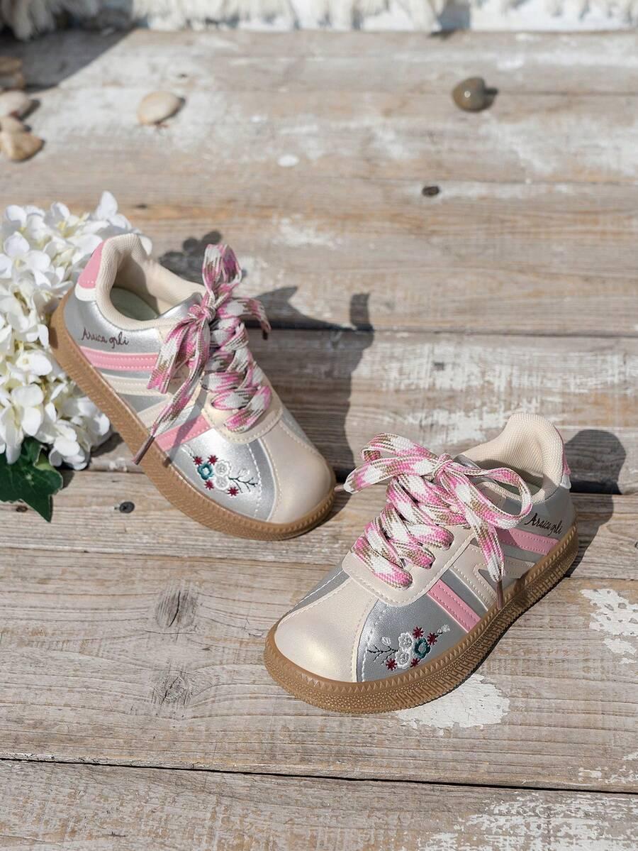 BUTY SPORTOWE SZNUROWANE 