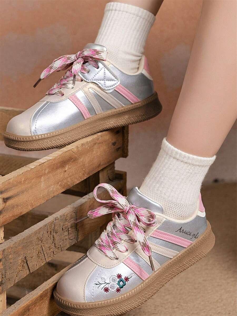 BUTY SPORTOWE SZNUROWANE 