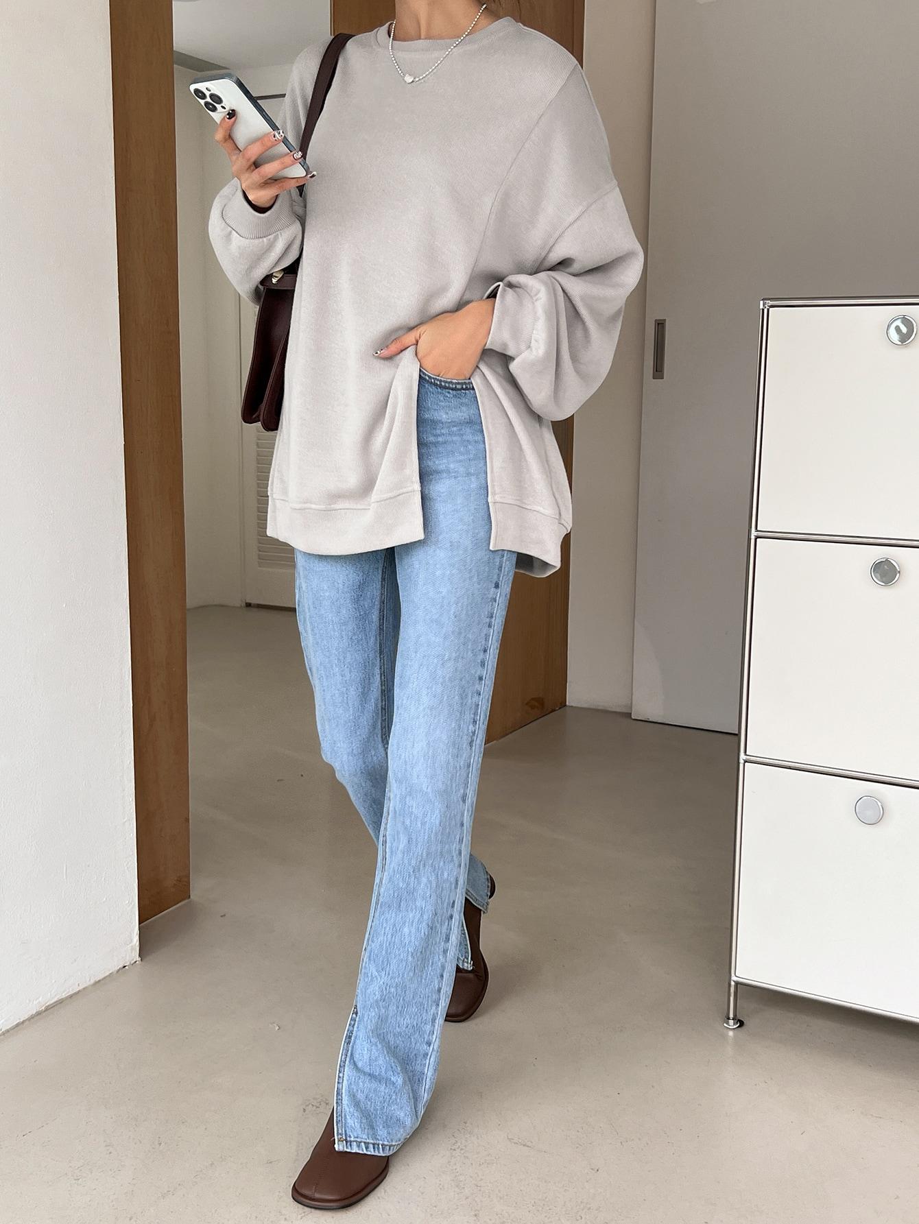 SWETER z rozcięciem