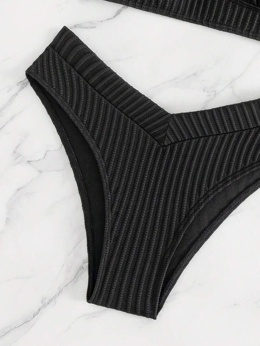 DWUCZĘŚCIOWY KOMPLET BIKINI