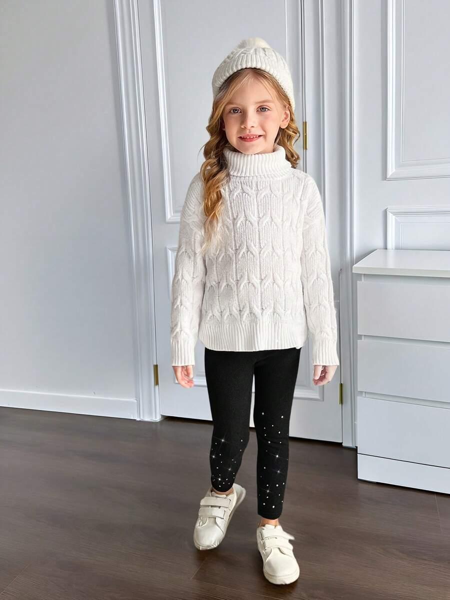 czarne legginsy zdobienia