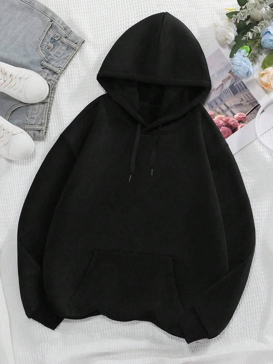 czarna bluza kaptur nadruk