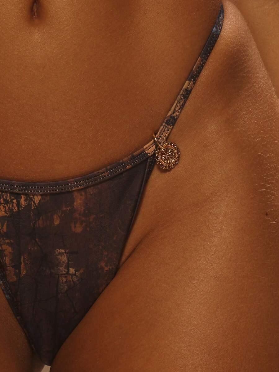 DÓŁ OD BIKINI