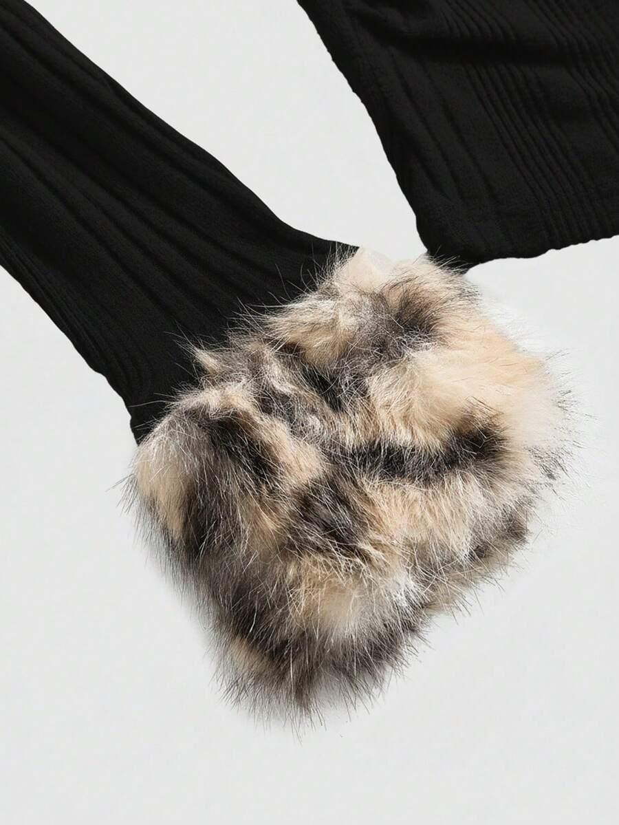 czarny sweter animal print