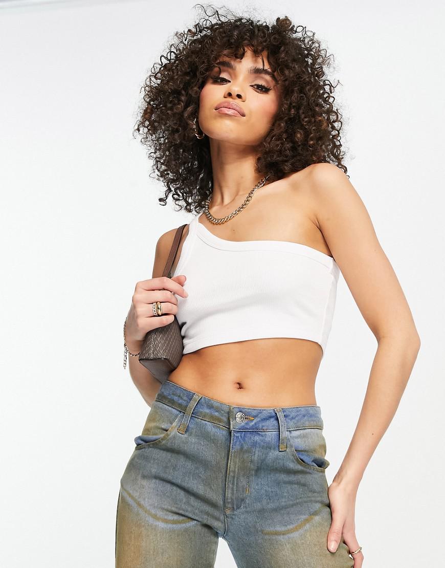 ASYMETRYCZNY CROP TOP prążki