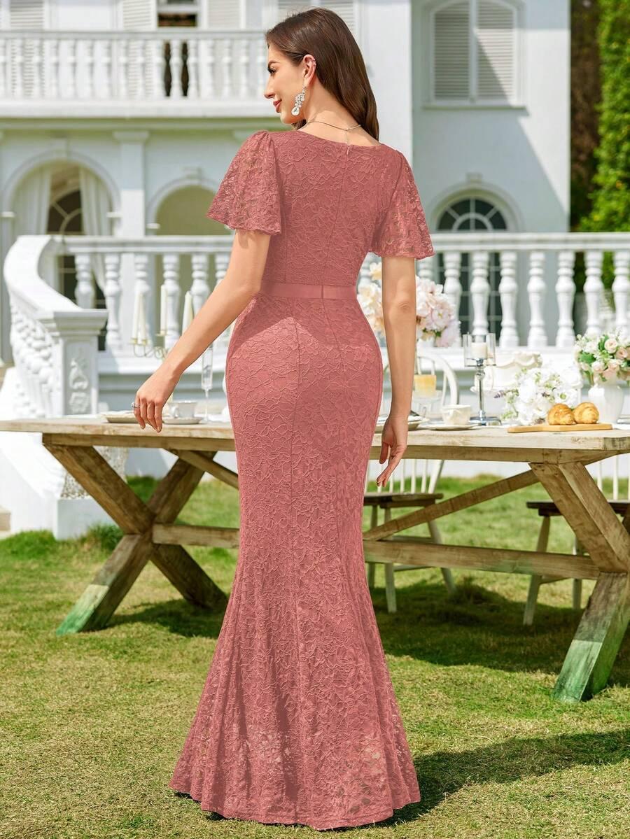 koronkowa maxi sukienka v neck