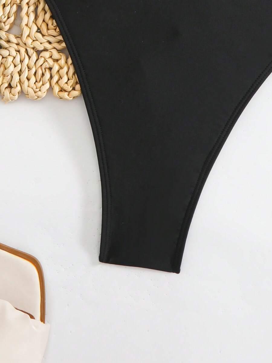 MAJTKI OD BIKINI
