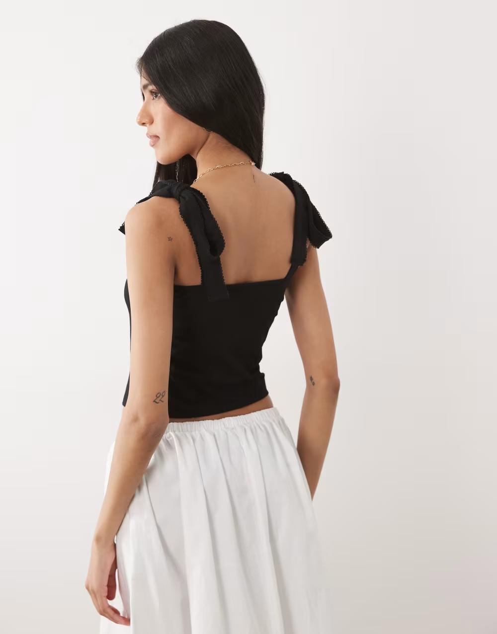 CZARNY TOP GORSET
