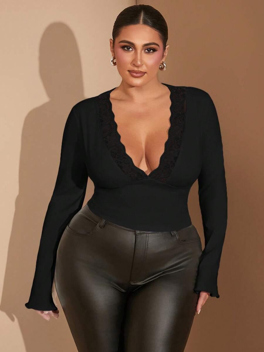 czarna bluzka v-neck