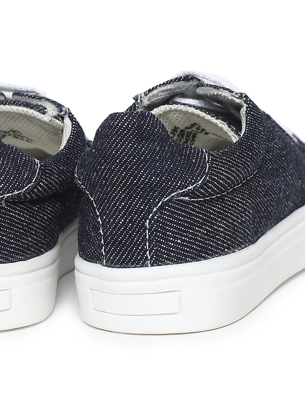 sznurowane trampki jeans T72-2201K-HP