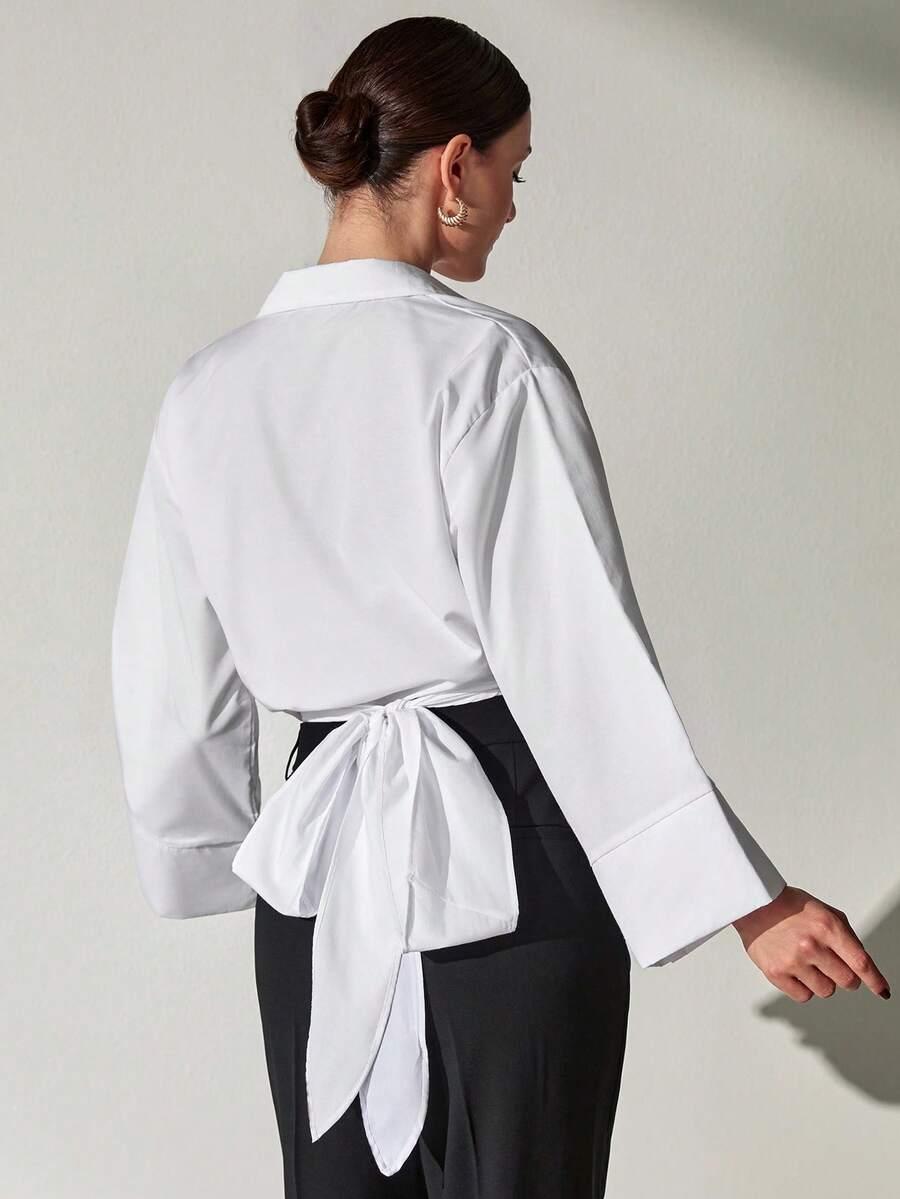 ELEGANCKA KOSZULA KOPERTOWA Z KOŁNIERZYKIEM