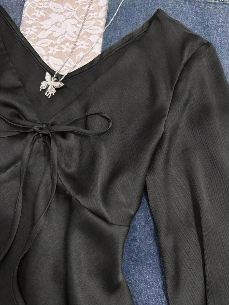 czarna bluzka v neck