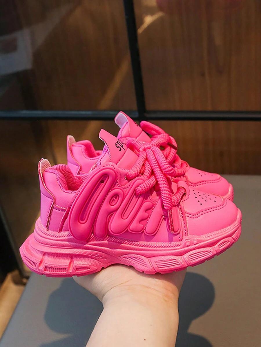 RÓŻOWE BUTY SPORTOWE WIĄZANIE