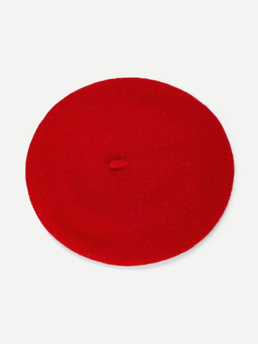czerwony beret casual