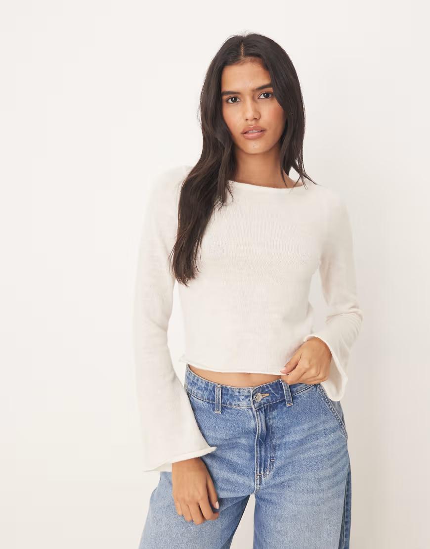 BEŻOWY DZIANINOWY SWETER