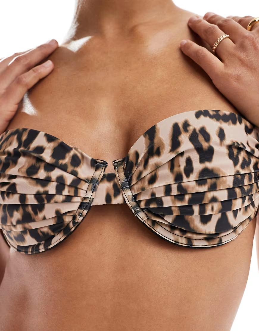 góra od bikini animal print