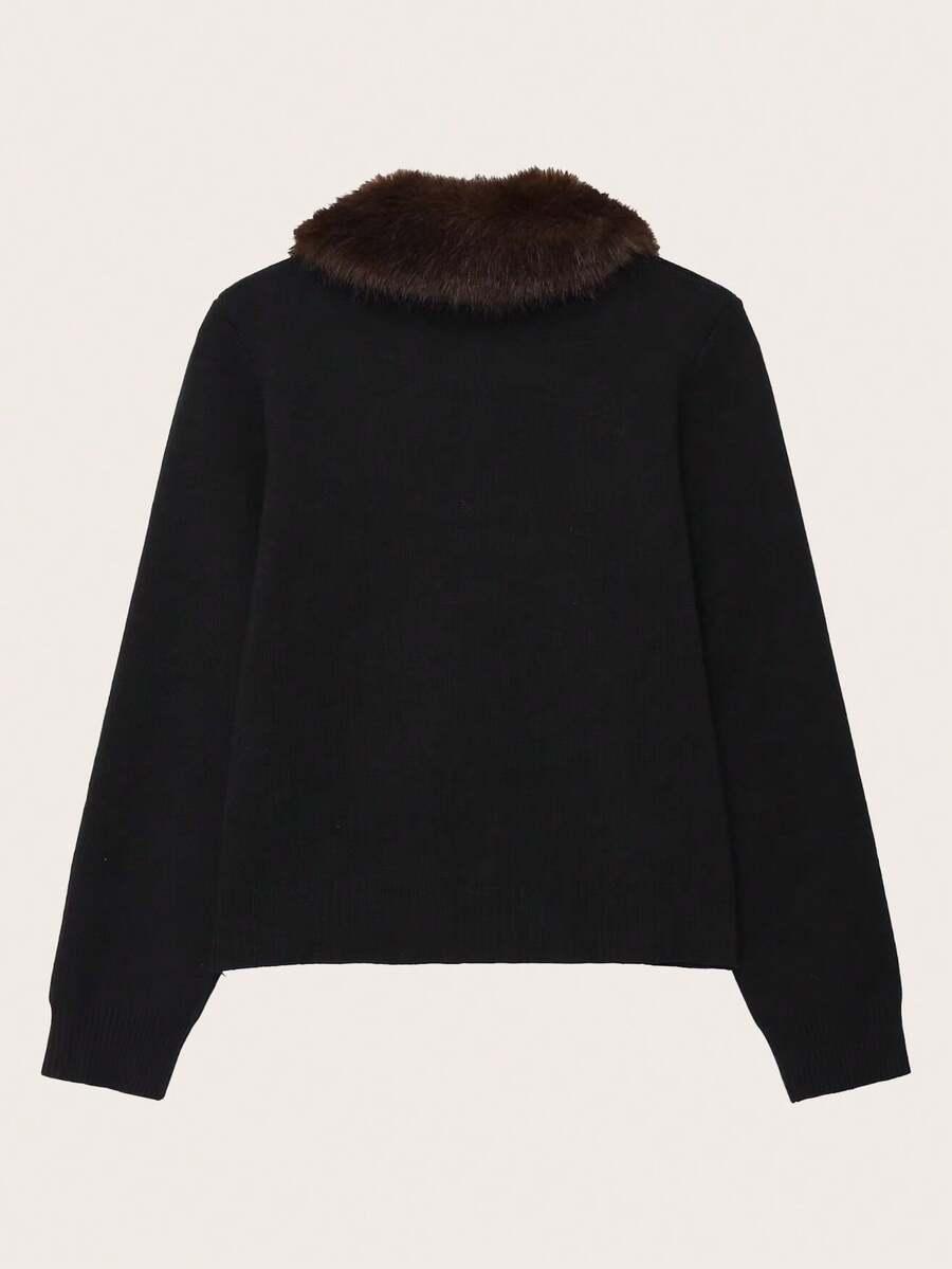 CZARNY SWETER GUZIKI