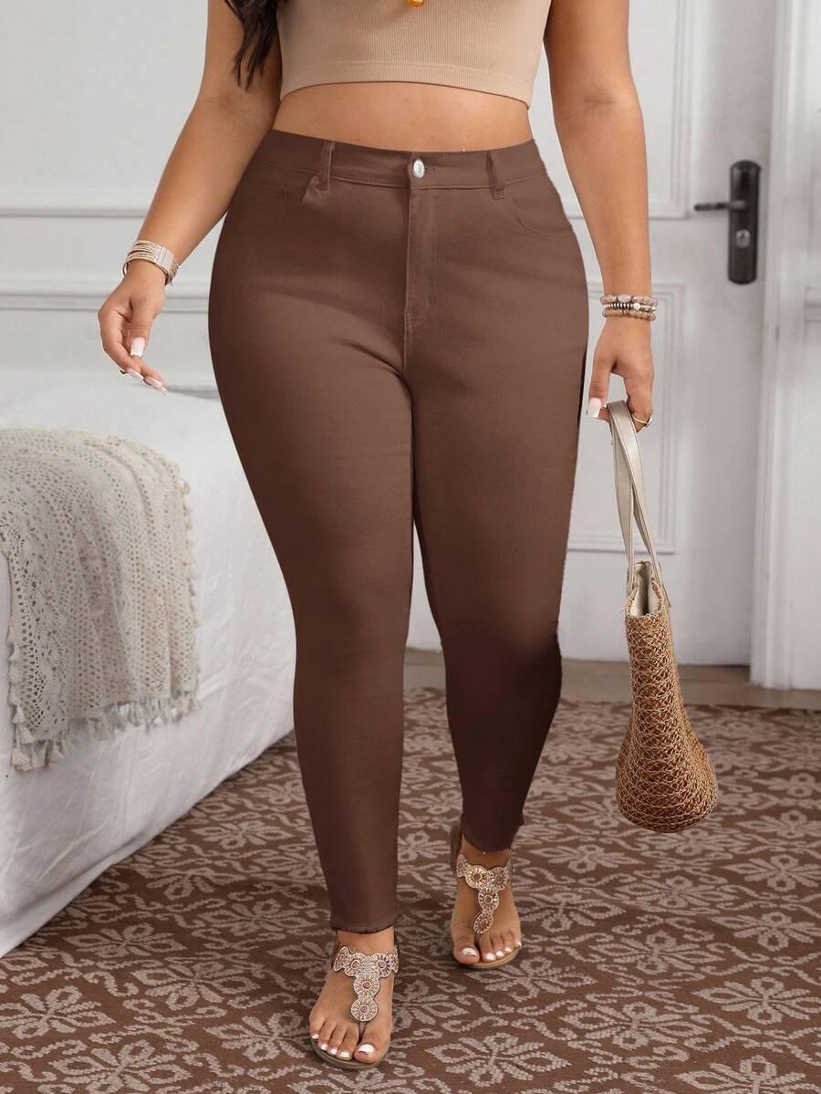 brązowe spodnie jeans 