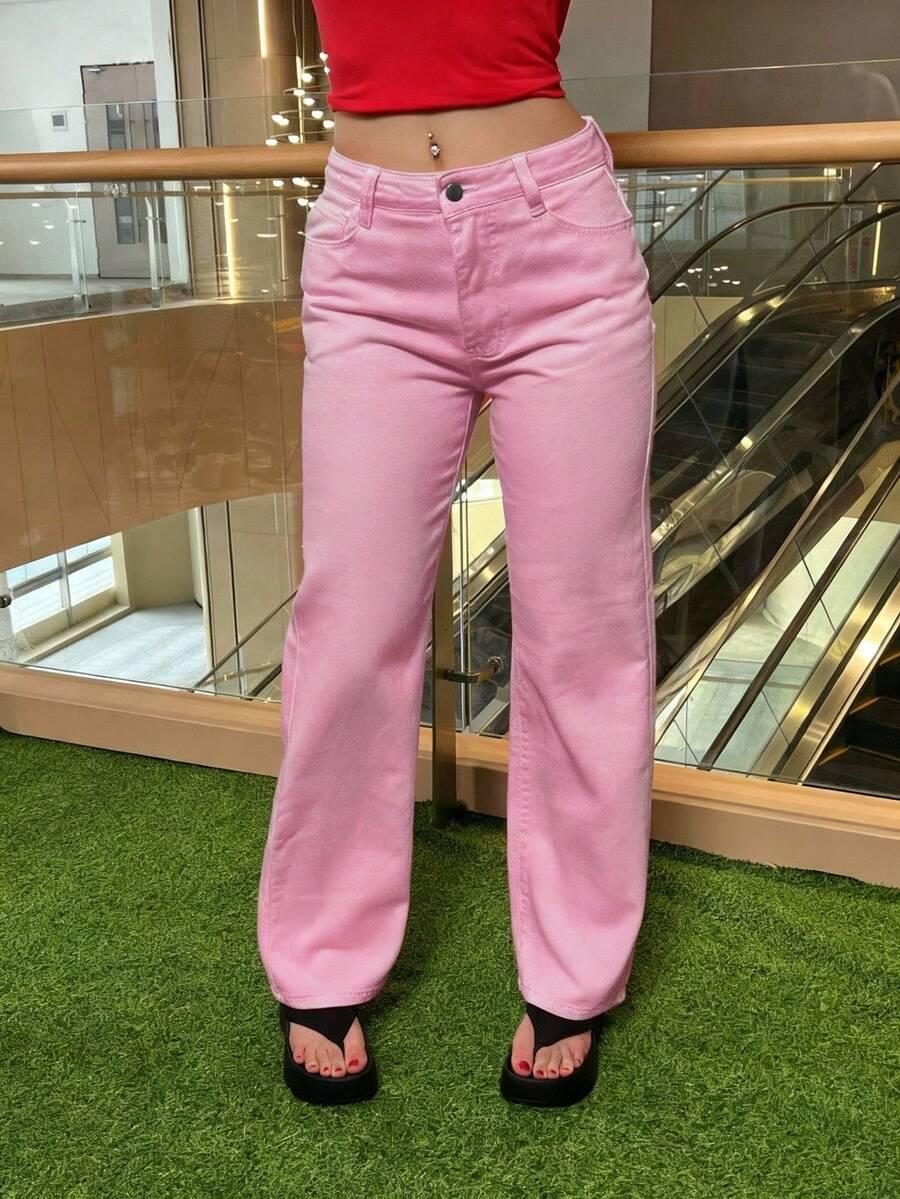 różowe spodnie jeans 