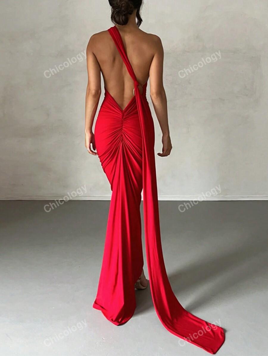 CZAROWNA MAXI SUKIENKA