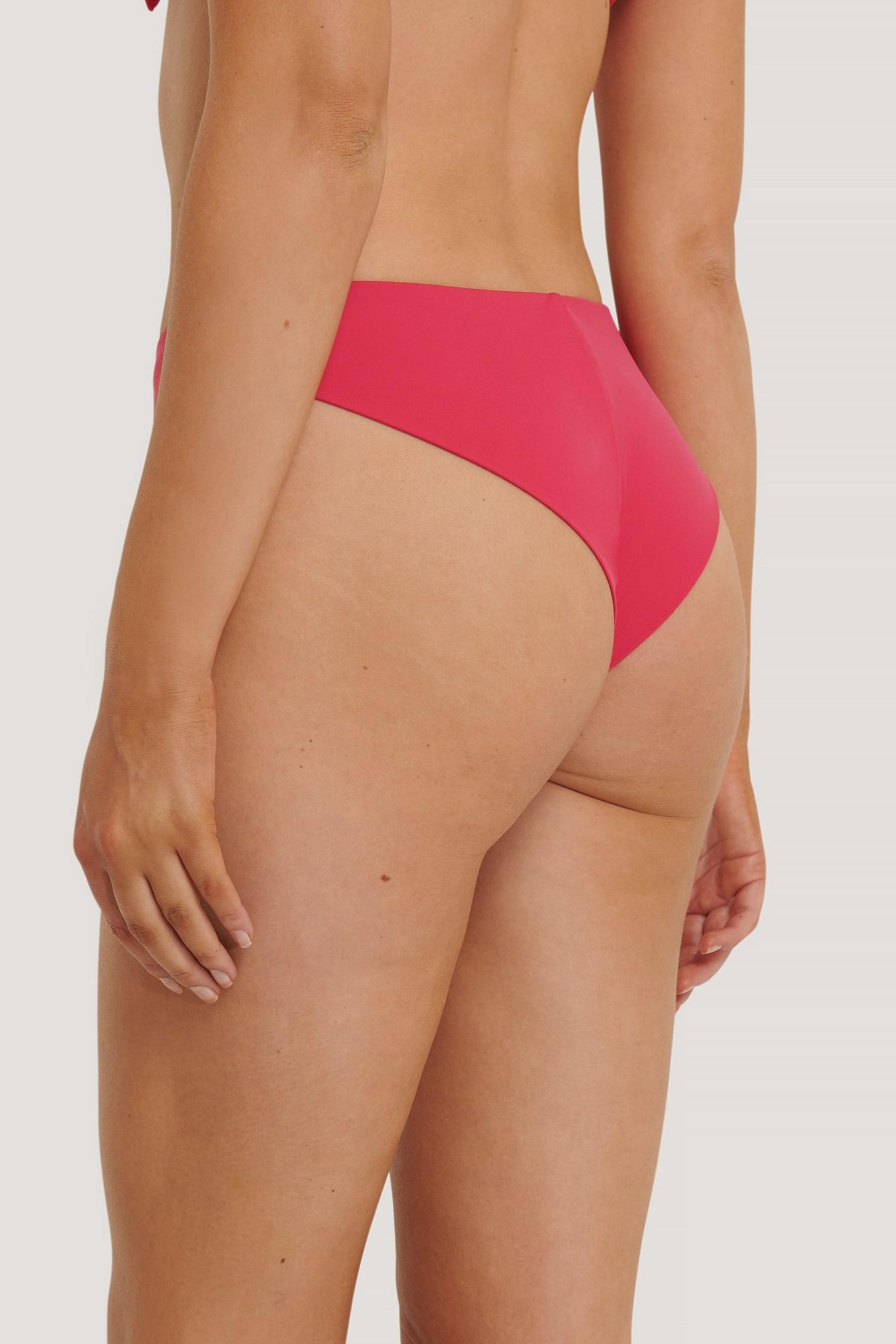 KLASYCZNY GŁADKI DÓŁ OD BIKINI