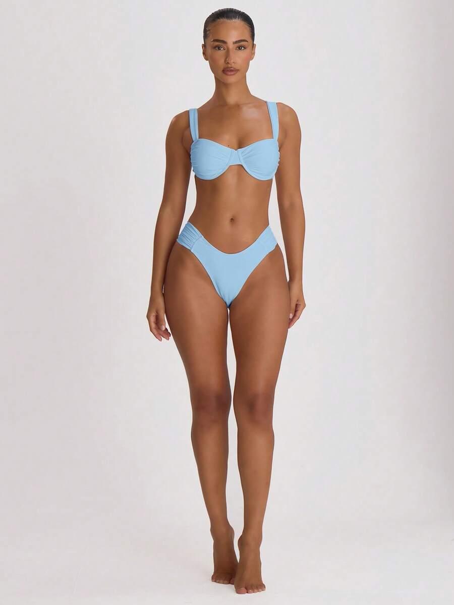 DÓŁ OD BIKINI