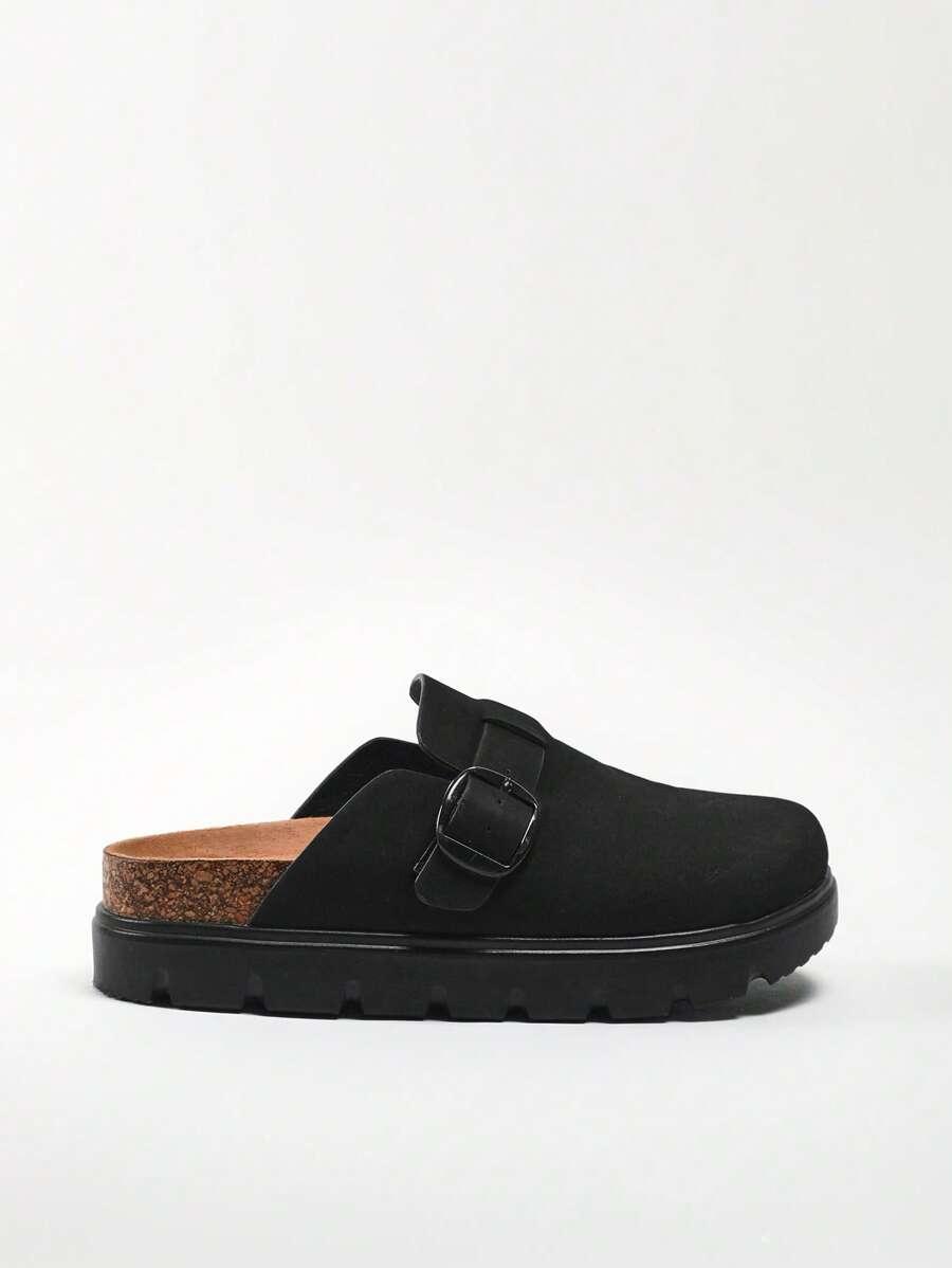 DAMSKIE BUTY Z KLAMRĄ