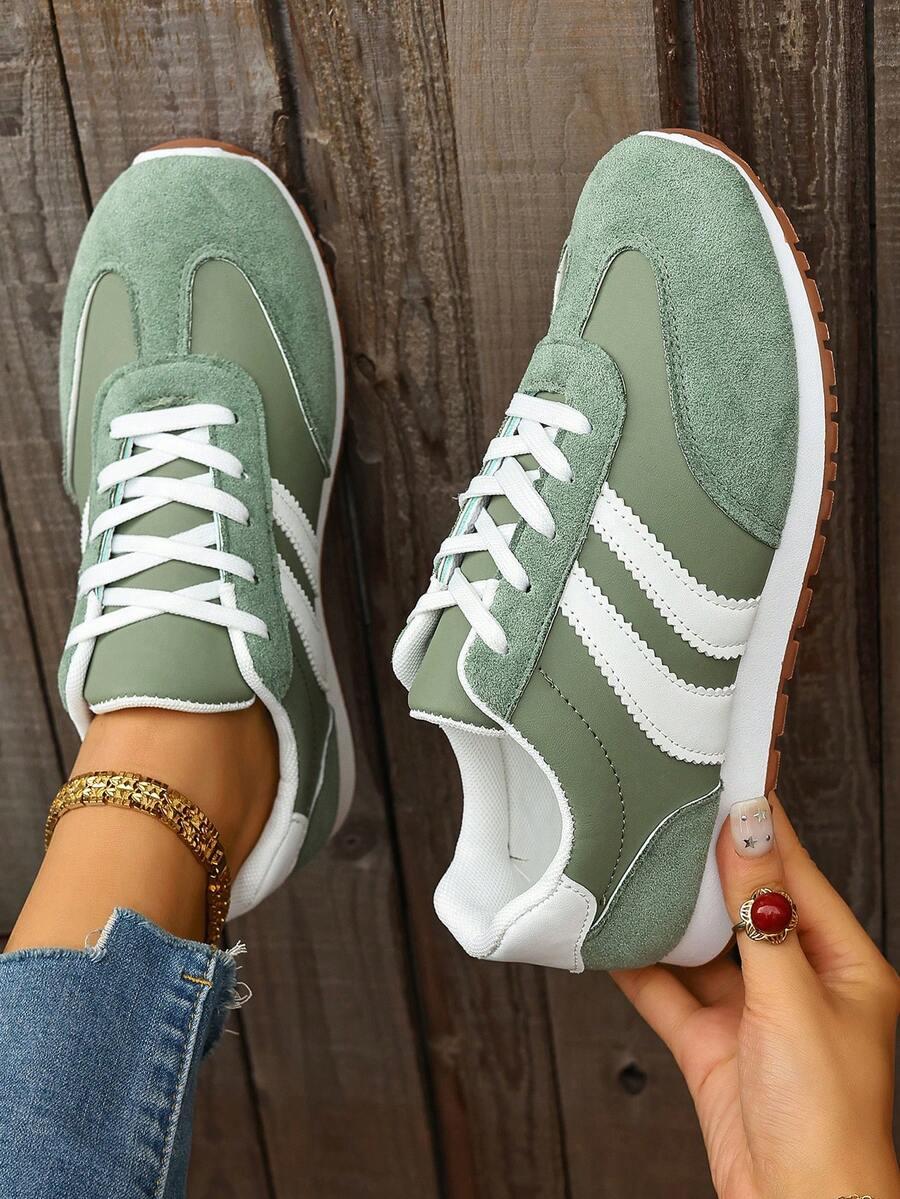 ZIELONE SZNUROWANE BUTY SPORTOWE