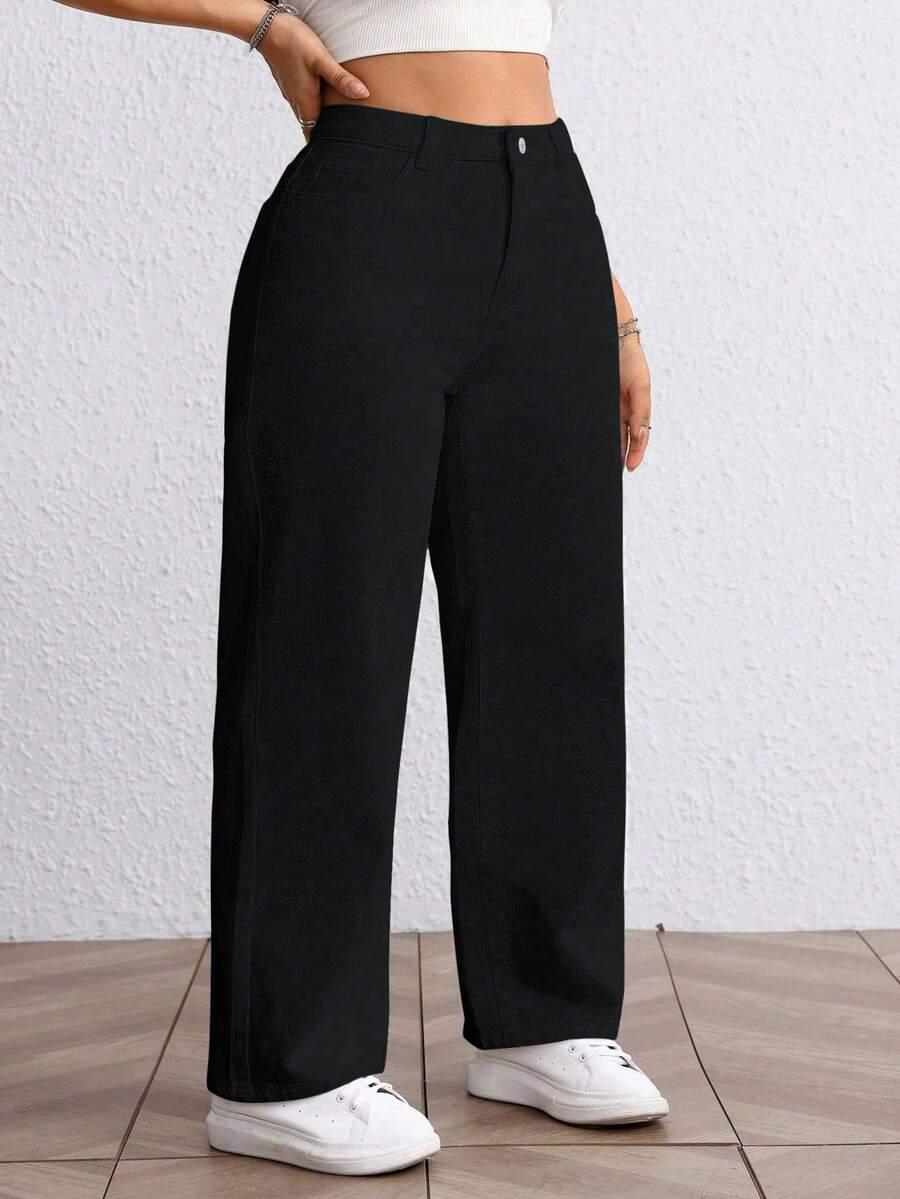 czarne spodnie jeans
