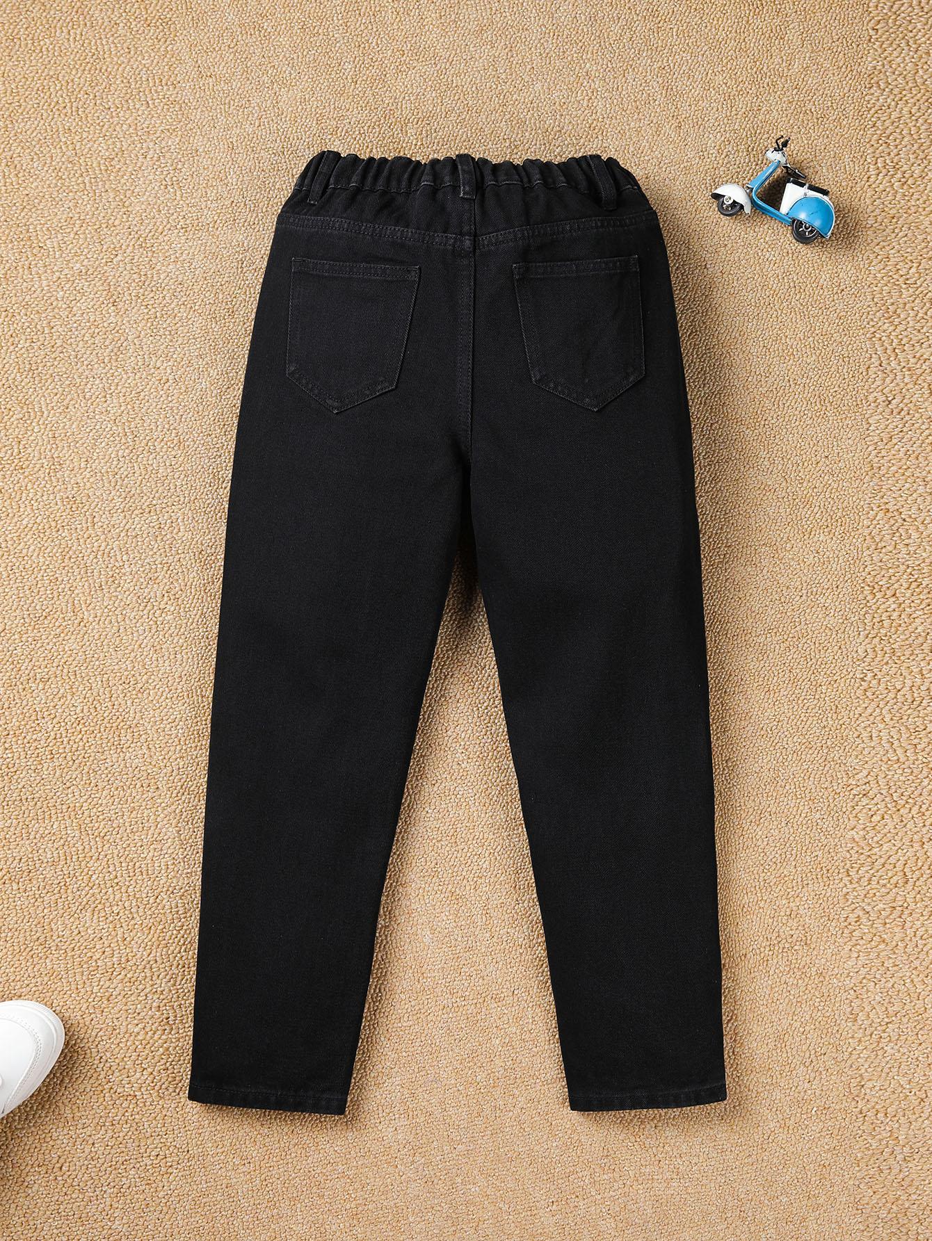 czarne spodnie jeans