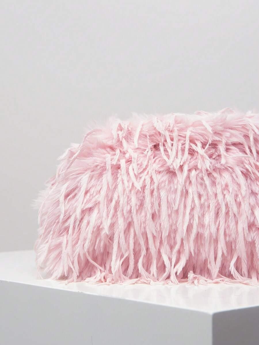 różowa fluffy torebka