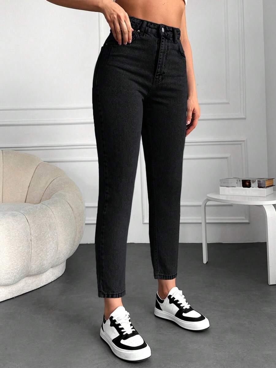 czarne spodnie jeans 